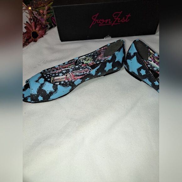 NIB Iron Fist Rayplay Peep Toe Flat - Picture 6 of 12